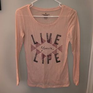 Long sleeve t-shirt